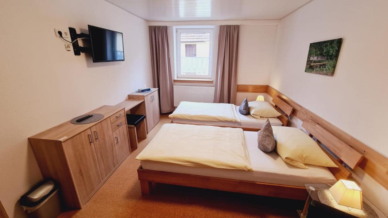 Pension Maintal Eltmann Extérieur photo